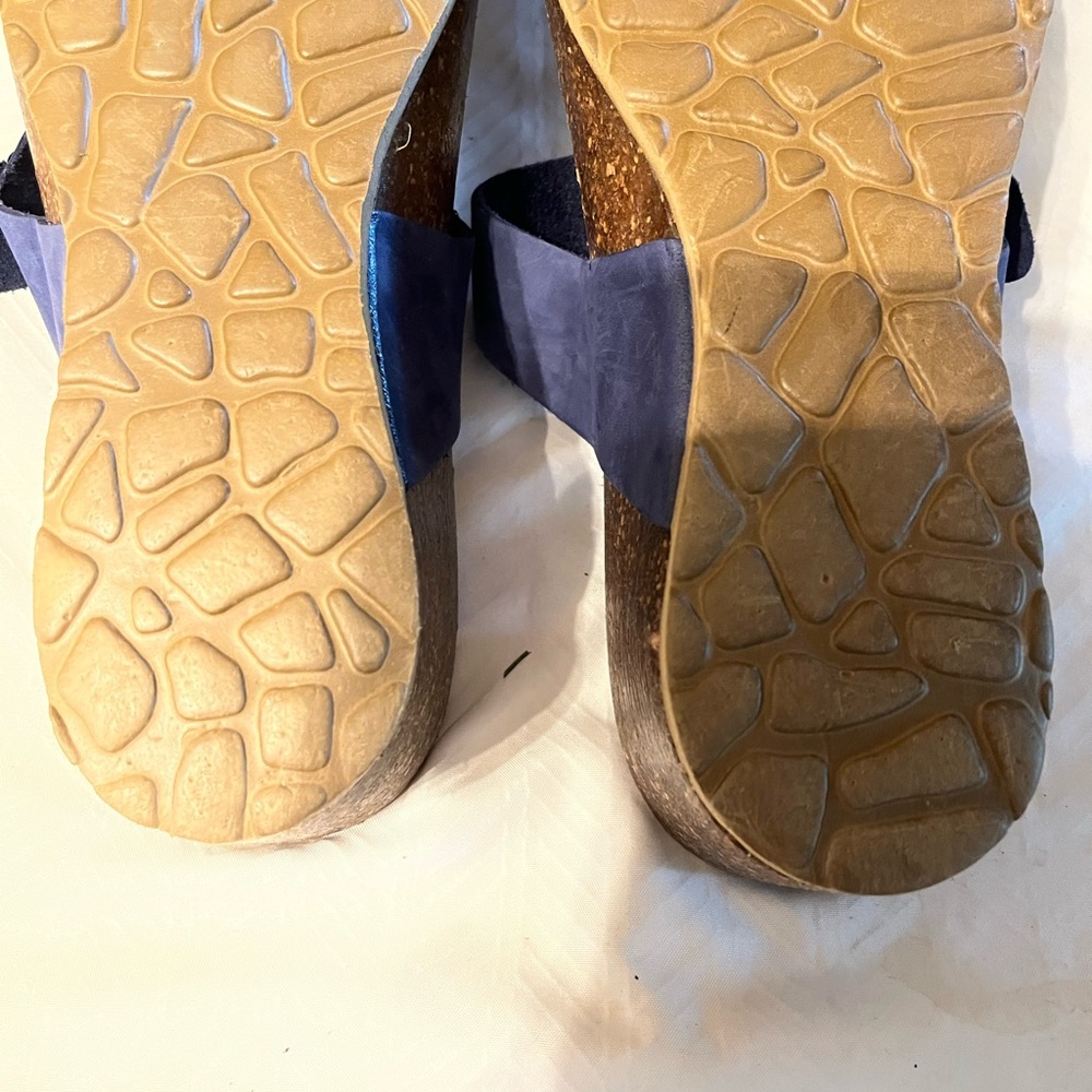 Mila Paoli Sandals - Picture 8 of 9